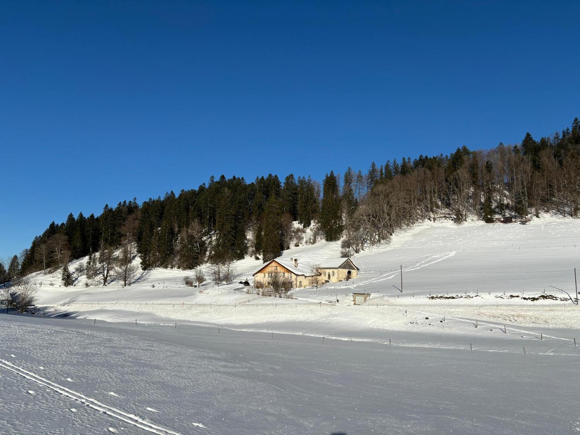 Relais De La Baume Apartment Льо Льокл Екстериор снимка